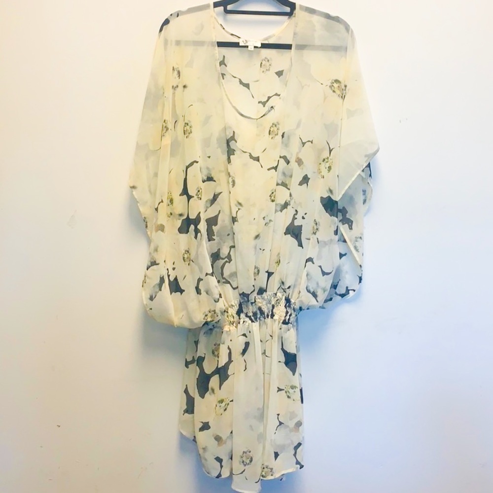Valentina Vox sheer coverup